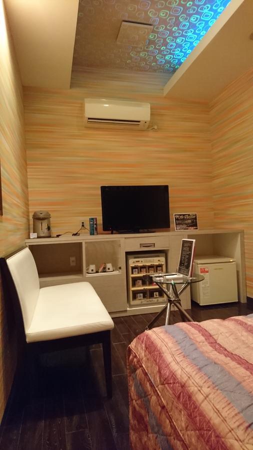 Hotel Eris Hakata (Adults Only) Fukuoka  Exterior photo