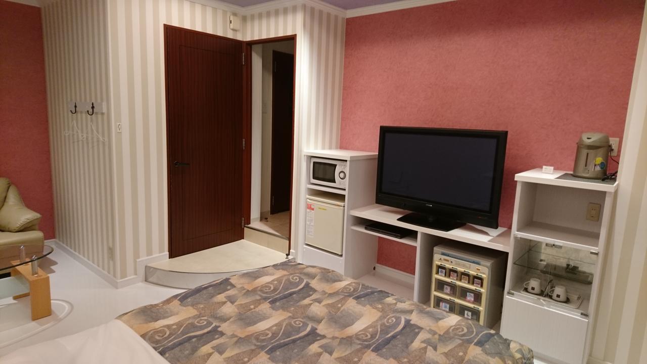 Hotel Eris Hakata (Adults Only) Fukuoka  Exterior photo